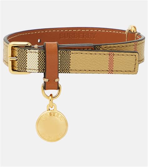 hondenpetjes burberry|burberry faux leather dog collars.